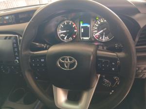 Toyota Hilux 2.4 GD-6 RB Raider automaticD/C - Image 3