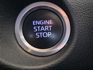 Toyota Corolla Cross 1.8 XI - Image 10