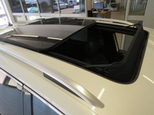 Volkswagen Tiguan Allspace 1.4 TSI R-LINE DSG - Image 22