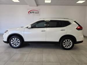 Nissan X Trail 2.5 Acenta 4X4 CVT - Image 15