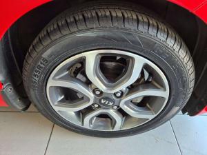 Kia Picanto 1.2 Smart automatic - Image 13
