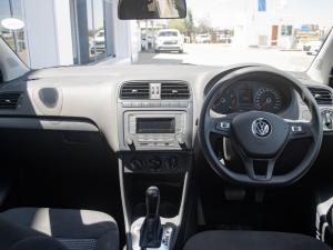 Volkswagen Polo Vivo hatch 1.6 Comfortline auto - Image 6