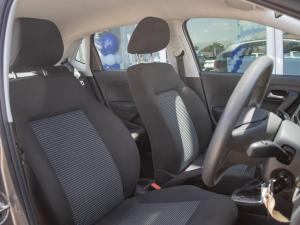 Volkswagen Polo Vivo hatch 1.6 Comfortline auto - Image 7
