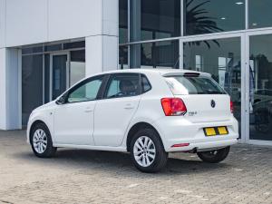 Volkswagen Polo Vivo hatch 1.6 Comfortline auto - Image 3