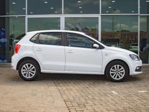 Volkswagen Polo Vivo hatch 1.6 Comfortline auto - Image 5