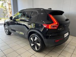 Volvo XC40 Recharge Single Motor Plus - Image 3