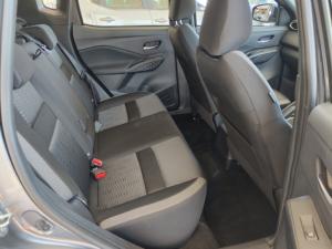 Nissan Magnite 1.0 Visia auto - Image 9