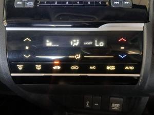 Honda Jazz 1.5 Elegance auto - Image 19