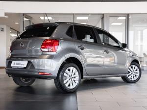 Volkswagen Polo Vivo hatch 1.4 Trendline - Image 5
