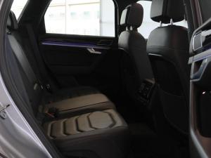 Volkswagen Touareg V6 TDI Executive R-Line - Image 16