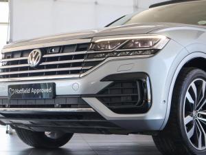 Volkswagen Touareg V6 TDI Executive R-Line - Image 8
