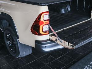 Toyota Hilux 2.8GD-6 Xtra cab Legend auto - Image 30