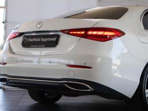 Mercedes-Benz C-Class C200 Avantgarde - Image 13
