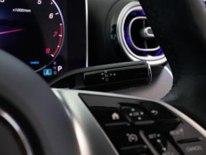 Mercedes-Benz C-Class C200 Avantgarde - Image 20