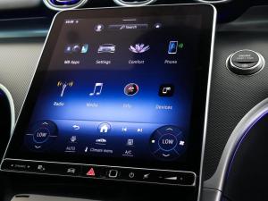 Mercedes-Benz C-Class C200 Avantgarde - Image 23