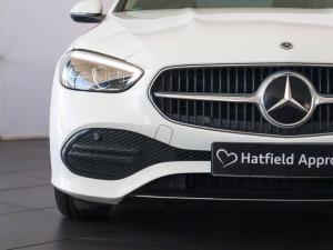 Mercedes-Benz C-Class C200 Avantgarde - Image 7