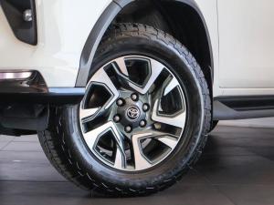 Toyota Fortuner 2.4GD-6 4x4 - Image 3