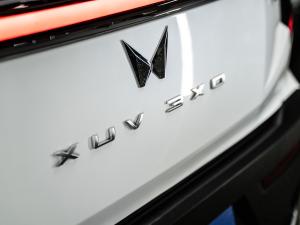 Mahindra XUV 3XO 1.2T AX7L - Image 22