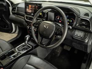 Mahindra XUV 3XO 1.2T AX7L - Image 23