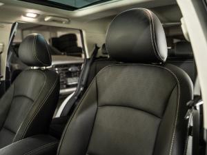 Mahindra XUV 3XO 1.2T AX7L - Image 32