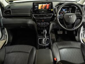 Mahindra XUV 3XO 1.2T AX7L - Image 34