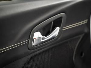 Mahindra XUV 3XO 1.2T AX7L - Image 37