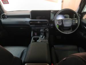 Toyota Land Cruiser Prado 2.8GD VX-R - Image 5