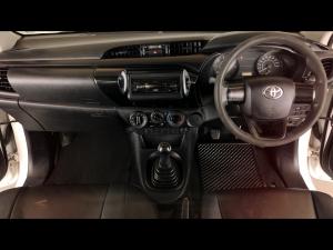 Toyota Hilux 2.4GD single cab S (aircon) - Image 3