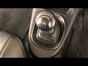 Toyota Hilux 2.4GD single cab S (aircon) - Image 6