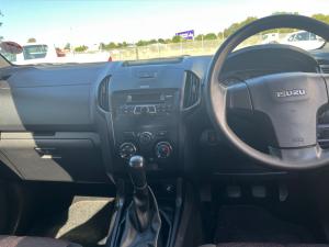 Isuzu D-Max 250 double cab Hi-Ride - Image 6
