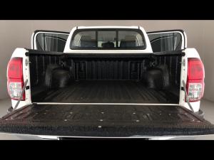 Toyota Hilux 2.4GD-6 double cab 4x4 Raider X auto - Image 13