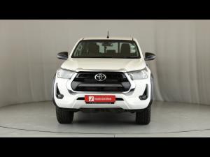 Toyota Hilux 2.4GD-6 double cab 4x4 Raider X auto - Image 4