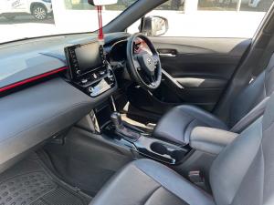 Toyota Corolla Cross 1.8 Hybrid GR-Sport - Image 7