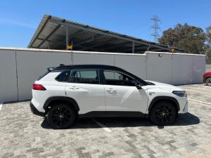 Toyota Corolla Cross 1.8 Hybrid GR-Sport - Image 3