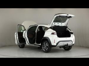 Toyota Starlet Cross 1.5 XR manual - Image 25