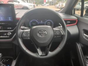 Toyota Corolla Cross 1.8 HEV GR-Sport - Image 8