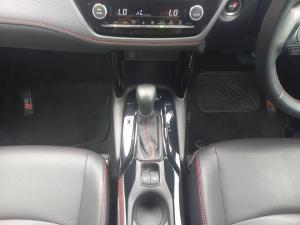 Toyota Corolla Cross 1.8 HEV GR-Sport - Image 3