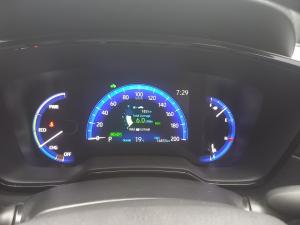 Toyota Corolla Cross 1.8 Hybrid GR-Sport - Image 6