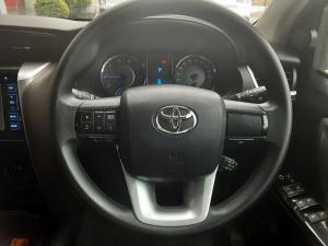 Toyota Fortuner 2.4GD-6 4X4 automatic - Image 8