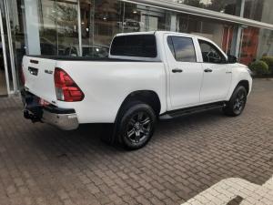 Toyota Hilux 2.4 GD-6 Raider 4X4 automaticD/C - Image 2