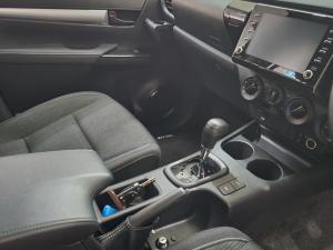 Toyota Hilux 2.4 GD-6 Raider 4X4 automaticD/C - Image 2