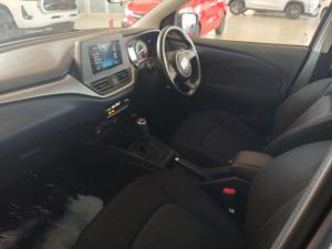 Toyota Starlet 1.5 Xi - Image 2