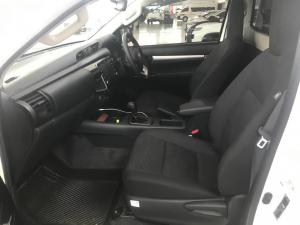 Toyota Hilux 2.4 GD-6 RB Raider automaticS/C - Image 6