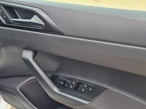 Volkswagen Polo 1.0 TSI - Image 14