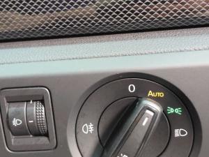 Volkswagen T-CROSS 1.0 TSI Life DSG - Image 14