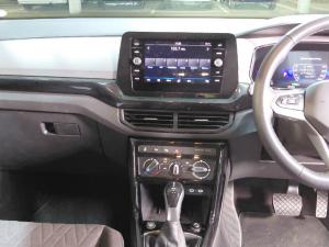 Volkswagen T-CROSS 1.0 TSI Life DSG - Image 8