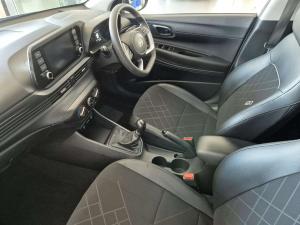 Hyundai I20 1.2 Premium - Image 14