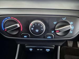 Hyundai I20 1.2 Premium - Image 20