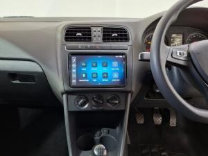 Volkswagen Polo Vivo hatch 1.4 Trendline - Image 11