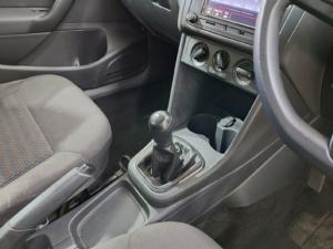 Volkswagen Polo Vivo hatch 1.4 Trendline - Image 12